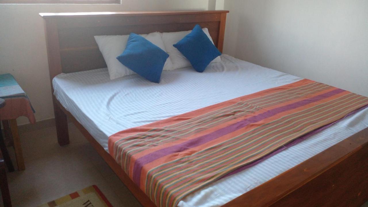 Nest Galle